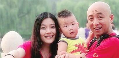 胡歌|周晓鸥：和吴京是发小，婚姻失败独自抚养儿子，53岁成全能艺人