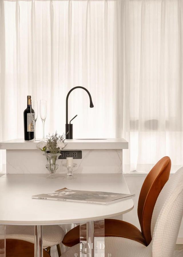 130现代法式风,好羡慕她家的大横厅,装修完说是小豪宅都行!