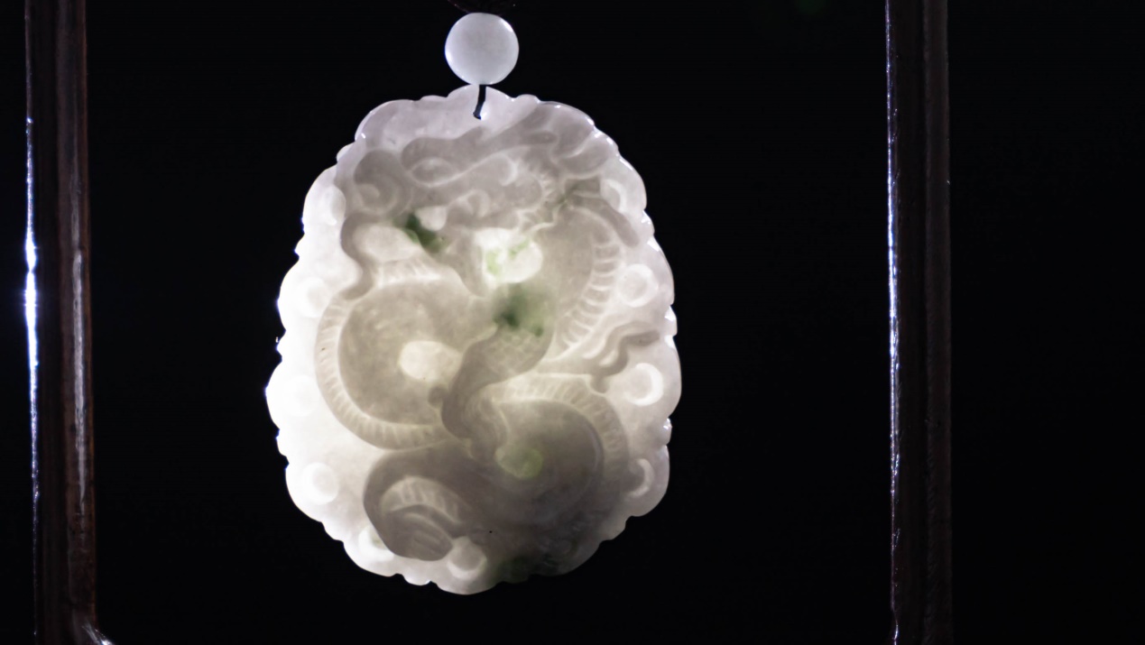 |玉就是石头，没什么用！真的是这样吗？