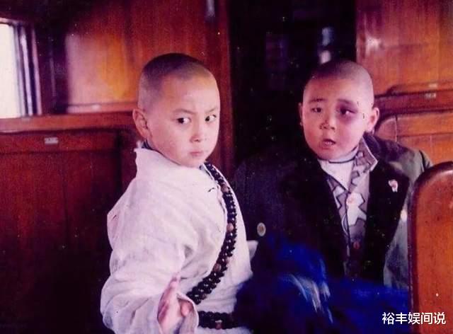 郝劭文|恭喜!郝劭文正式求婚女友,现场画面曝光,单膝跪地深情告白