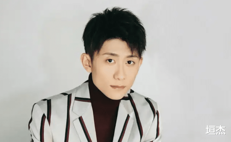 张一山|嘎子谢孟伟:卖表被助理挖坑,屡屡碰瓷张一山,惨遭小网红讽刺