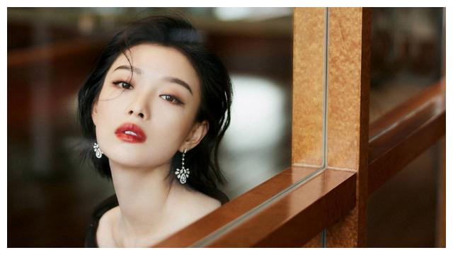 狐狸|10位“天生狐狸眼”女星，眨眼像放电、眼睛能勾人，媚到骨子里了