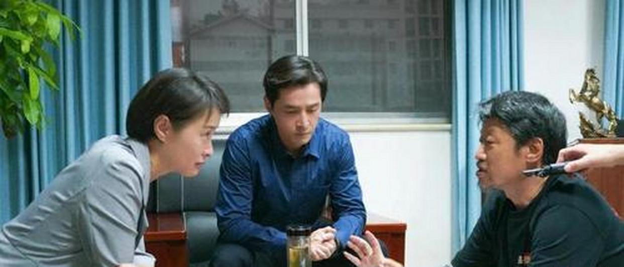 县委大院|《县委大院》11月3日将在河北卫视首播,四大实力演员强强联手