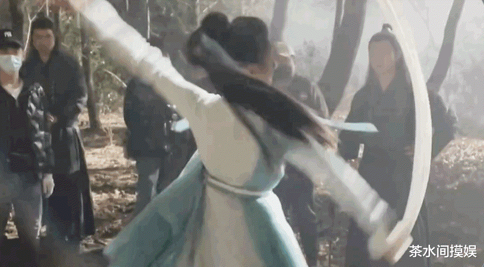 刘亦菲|同是拍打戏,将赵露思baby和刘亦菲放在一起对比,差距就出来了