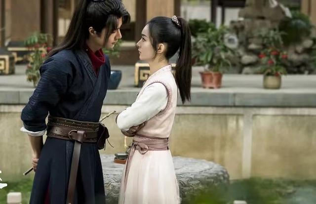 赵丽颖|《风吹半夏》李光洁点评赵丽颖,只字不提演技,却字字珠玑!