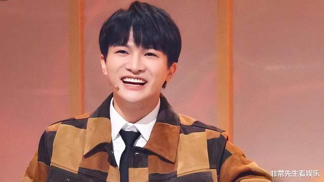 天赐的声音4|《天赐的声音4》公布嘉宾剪影，4人好猜，2人有悬念，2位元老缺席