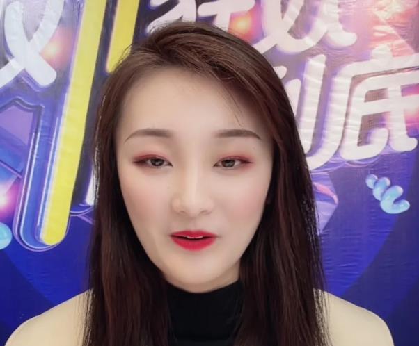 陈亚男|陈亚男近况曝光,这次她学聪明了,健身买菜做饭,只字不提前夫家