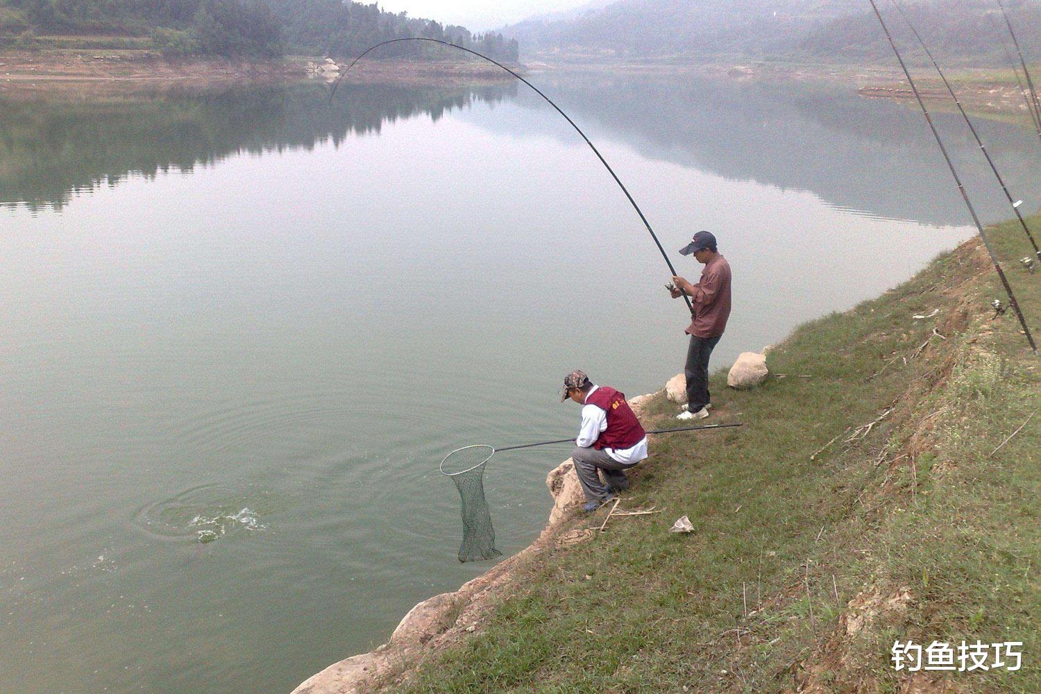 |冬末钓鱼的4个要点,都是提高中鱼率的关键点