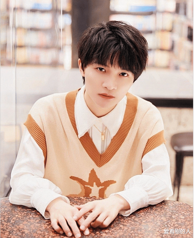 周深|周深新歌《睡个好觉》即将上线,“想念的人梦里会相见”,期待!