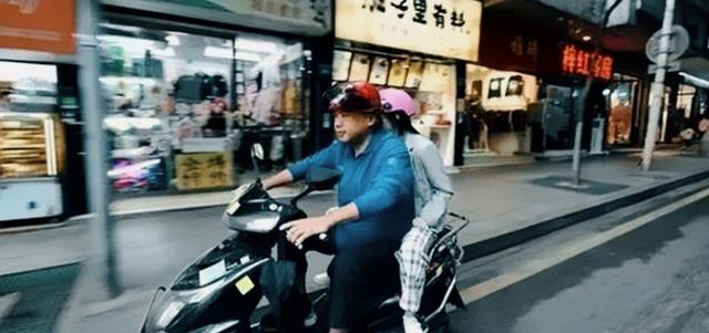 大学|重点大学教授工资一个月多少钱？工资条揭露了成人社会的残酷规则