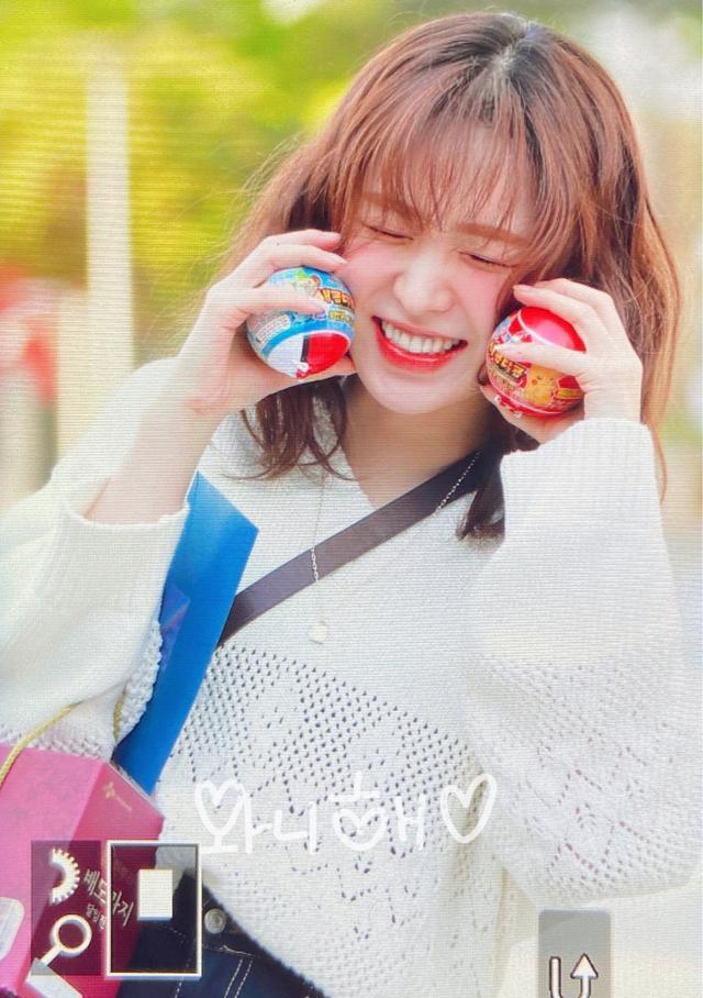 Red Velvet|韩女星孙承完元气满满奔赴粉丝的样子引热议，韩网友：可爱本爱！