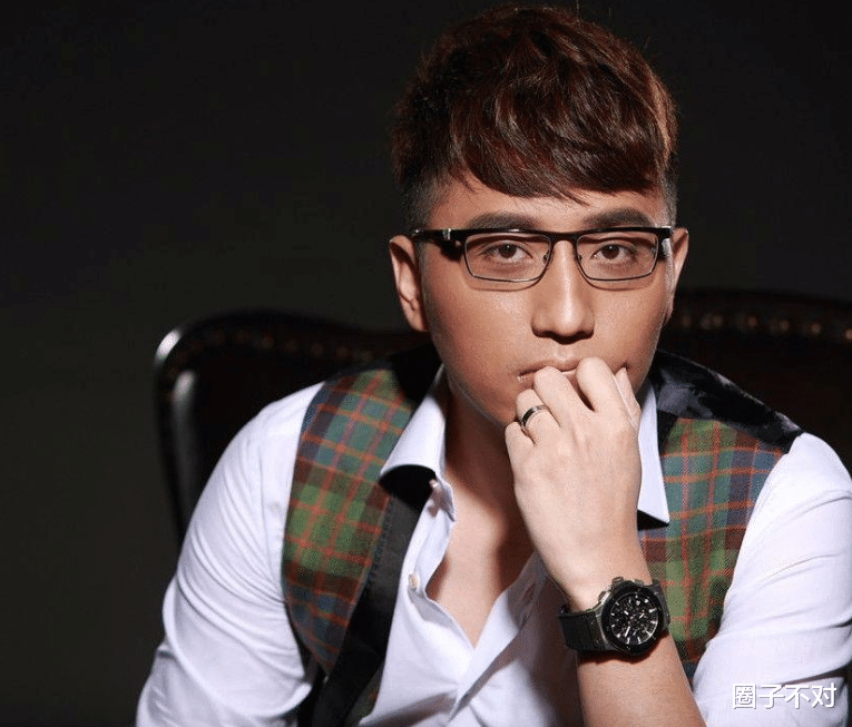 华少|主持人华少:“目中无人”终将付出代价