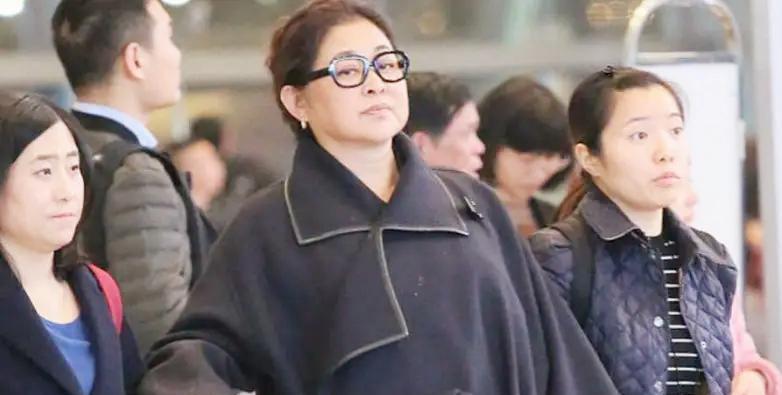 王茜华|年轻时惊为天人，老了却成“土肥圆胖大婶”，这7位女星真可惜！