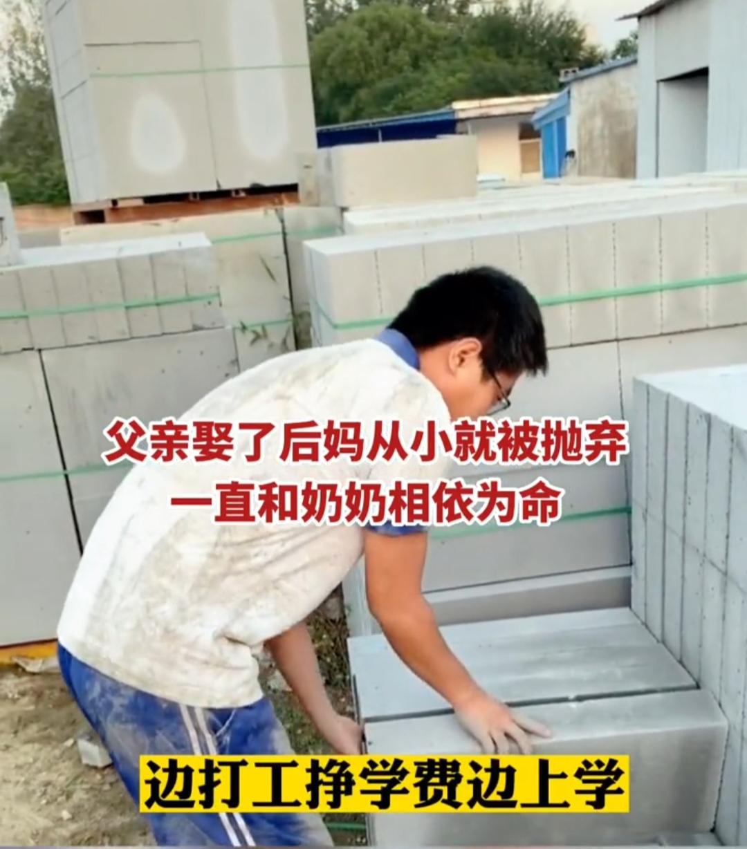 在母亲坟前哭泣的江苏男孩删除了视频:不想被打扰还是卖惨翻车了