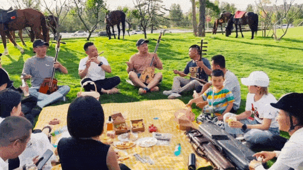 草原|中国最美草原城市，空气好节奏慢，全年宜居，现是网红城市