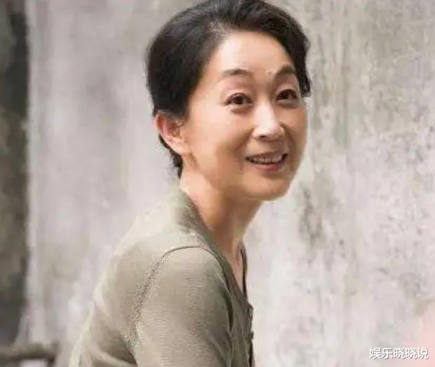 陈瑾 陈瑾：20年不吃一粒米，58岁至今未婚未育，原因竟是因为哥哥