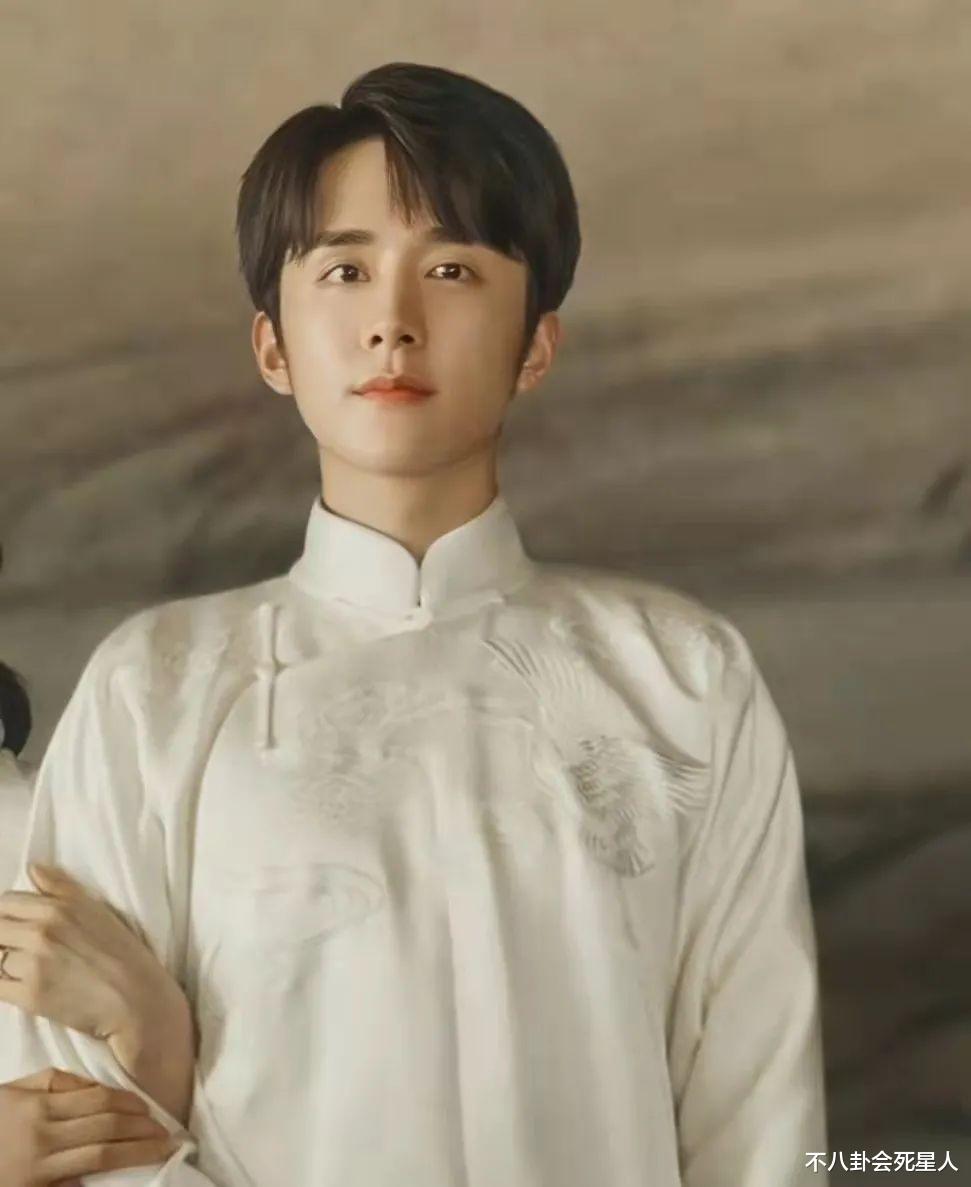 斗鸡眼|三白眼,斜视眼,斗鸡眼,这13位明星,被眼睛拉低了颜值