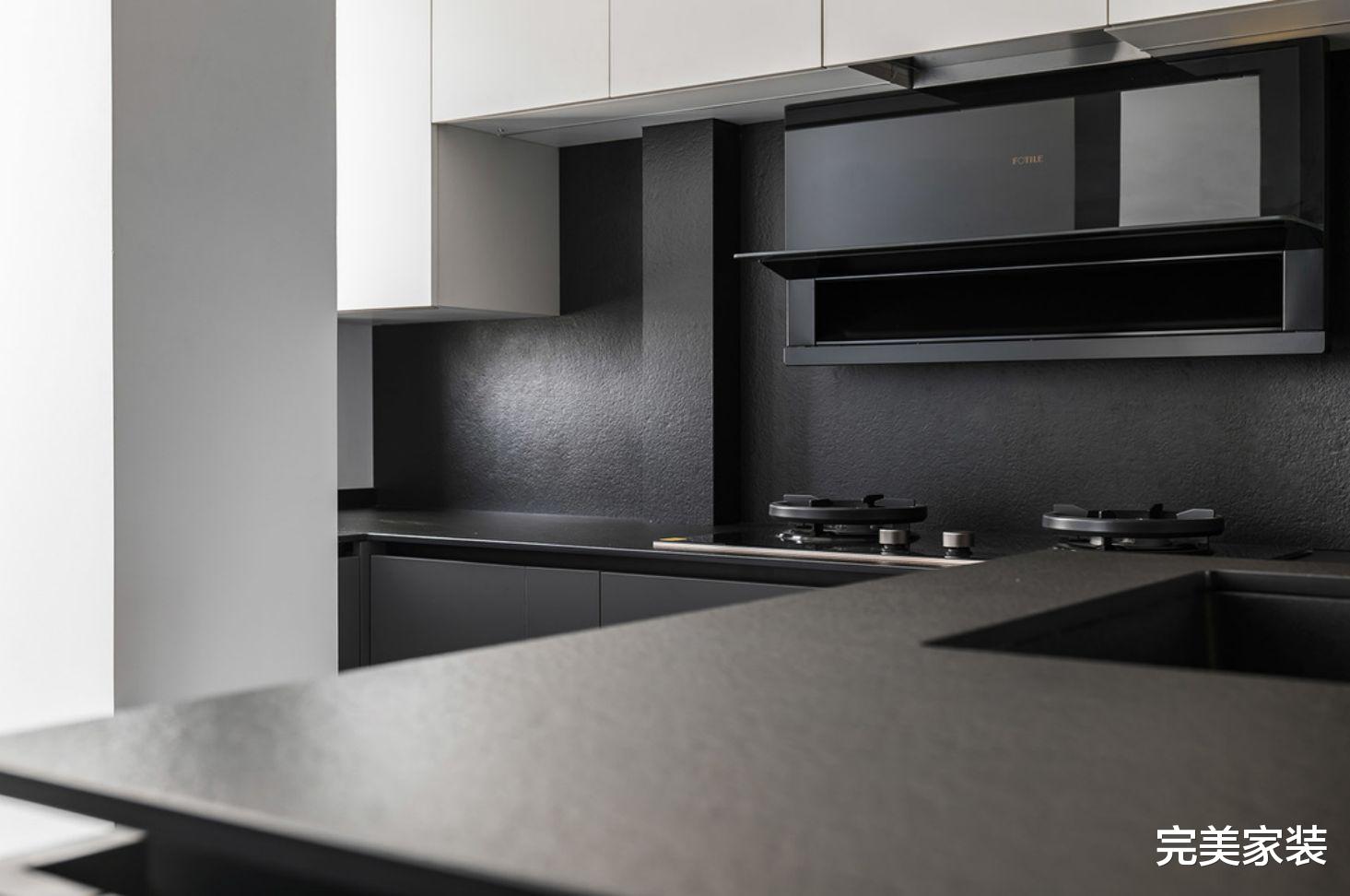 杭州90后室内设计师的家,140㎡空间里充满新鲜感,让人眼前一亮!