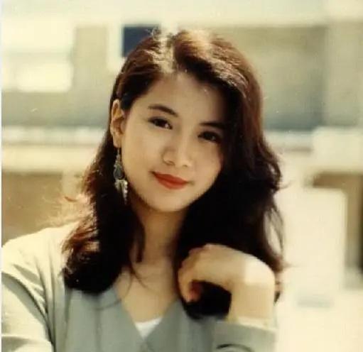 袁咏仪|看一遍哭一遍！张智霖袁咏仪披荆斩棘公费婚礼现场，靓靓感动手抖