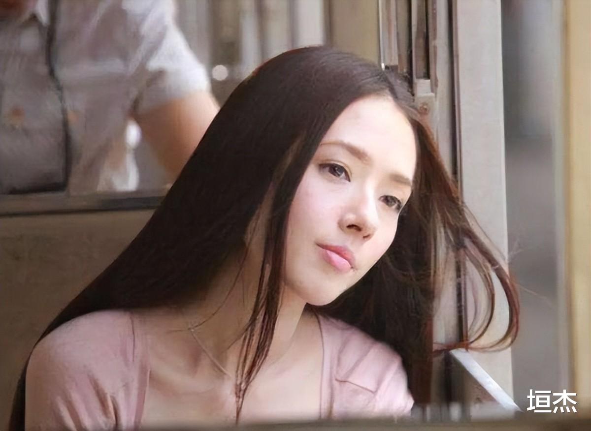 杨幂|《小时代》播出9年了，四姐妹现状令人唏嘘，最后一位命运坎坷