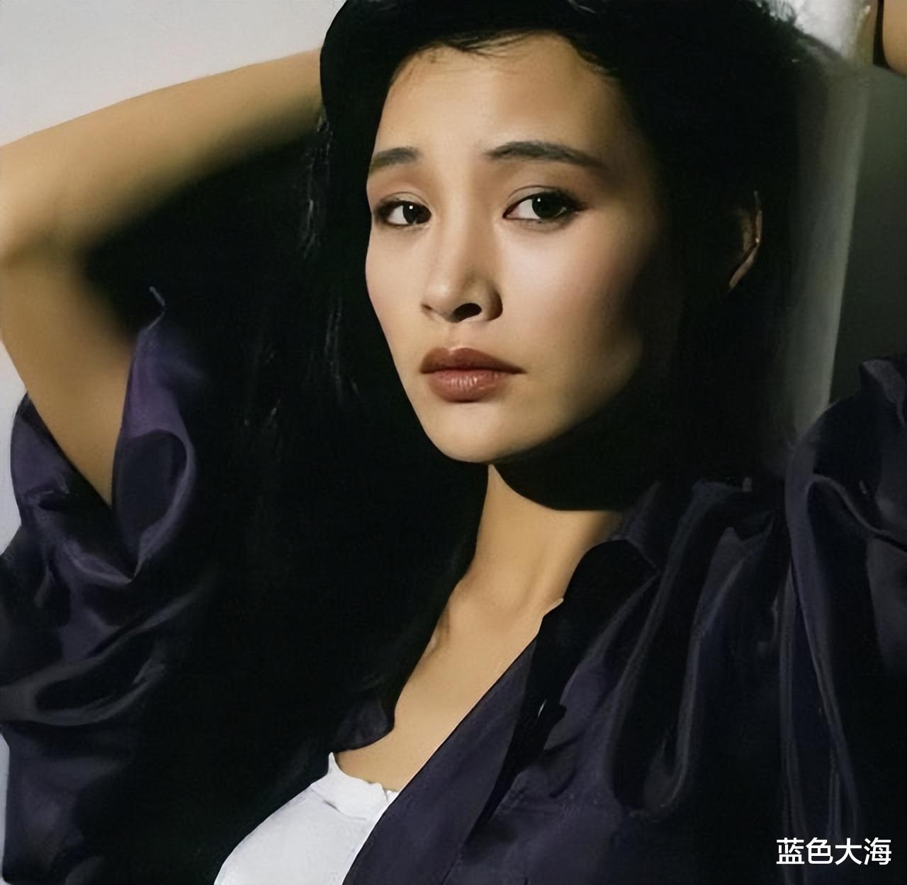 杨幂|陈冲:弃养双胞胎养女实属无奈,如今亲生女儿哈佛毕业令我欣慰