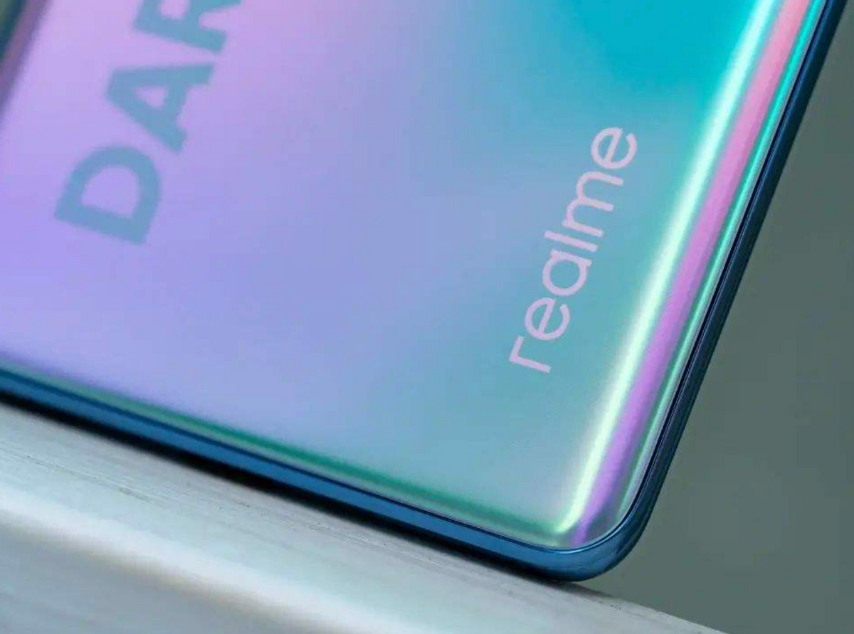 曲面屏|最便宜曲面屏手机来了，65W闪充+6400万像素，跌至1899元