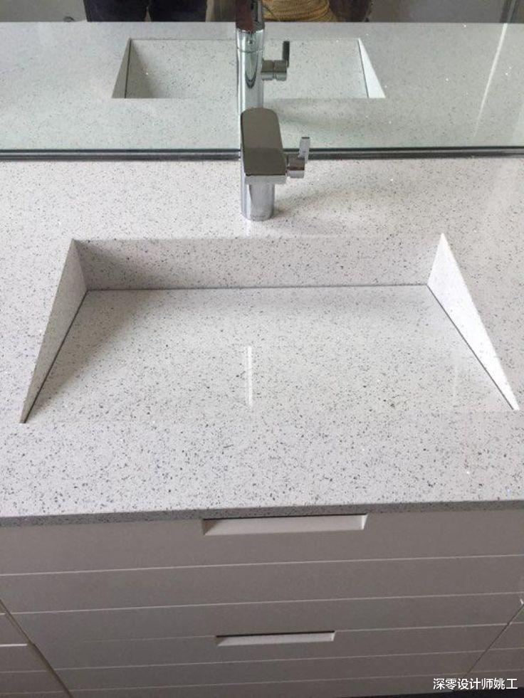 空间不同水槽也是不同的,厨房大单槽卫生间一体式台盆,非常实用