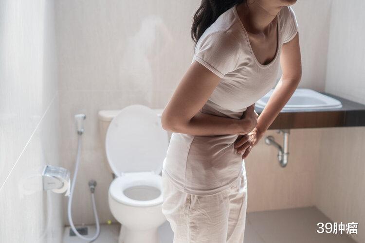 便秘|排出的大便一粒一粒的,像“羊粪球”,会是肠癌吗?如何改善?