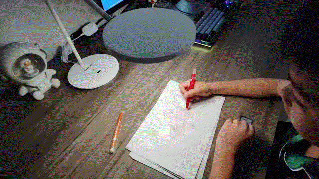 评测|南卡第一款台灯开售,据说性价比极高?必须给它来个首发评测