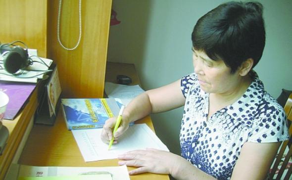 杭州|初中一语文老师的辞职信走红，教学19年工资2000多，校长无言以对