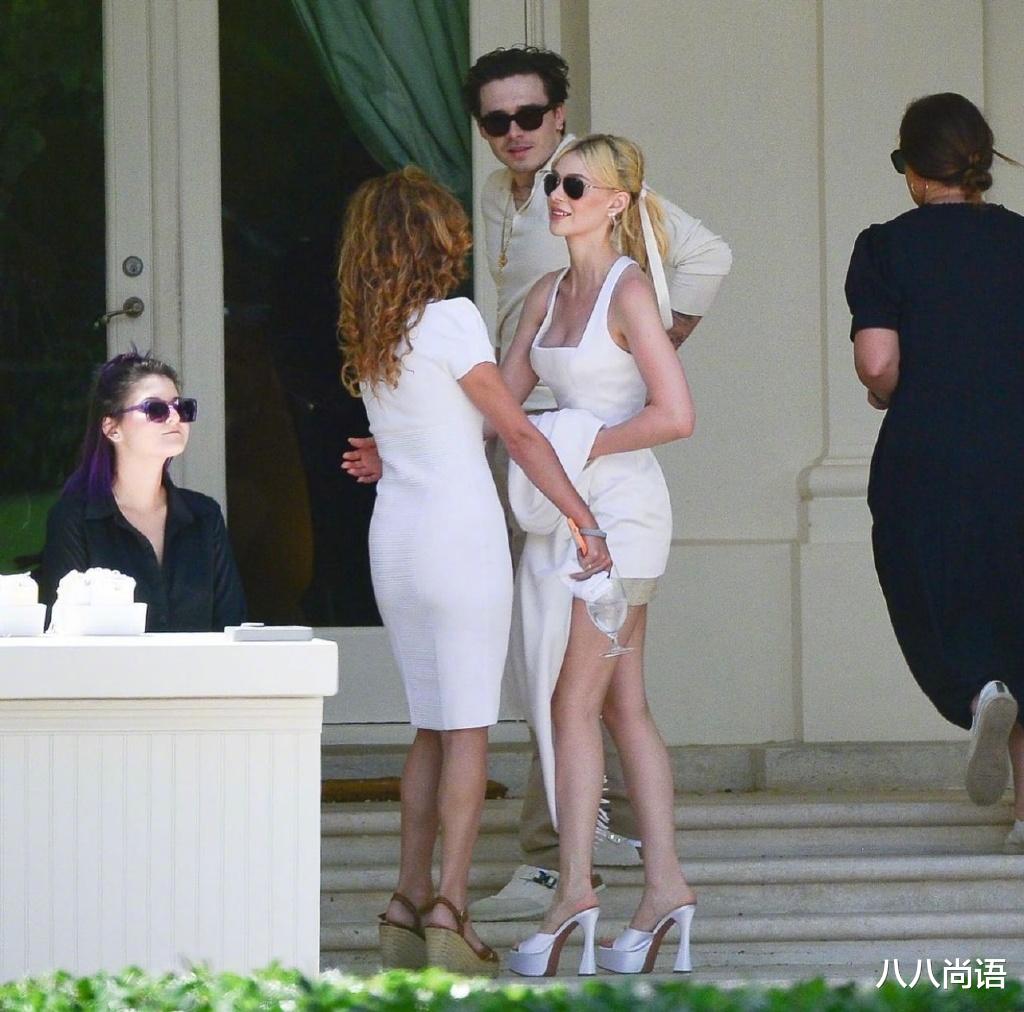 贝克汉姆|贝克汉姆大儿子火速修改了自己的账户名，把女方的姓氏加在了中间