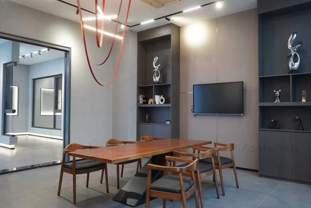 大牌联动 | 万磊清水混泥土的专业量身定制展厅