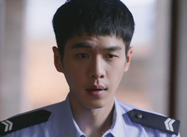 白梦妍|因为表情包让人出戏？白鹿的回应太圈粉了，很聪明情商也很高