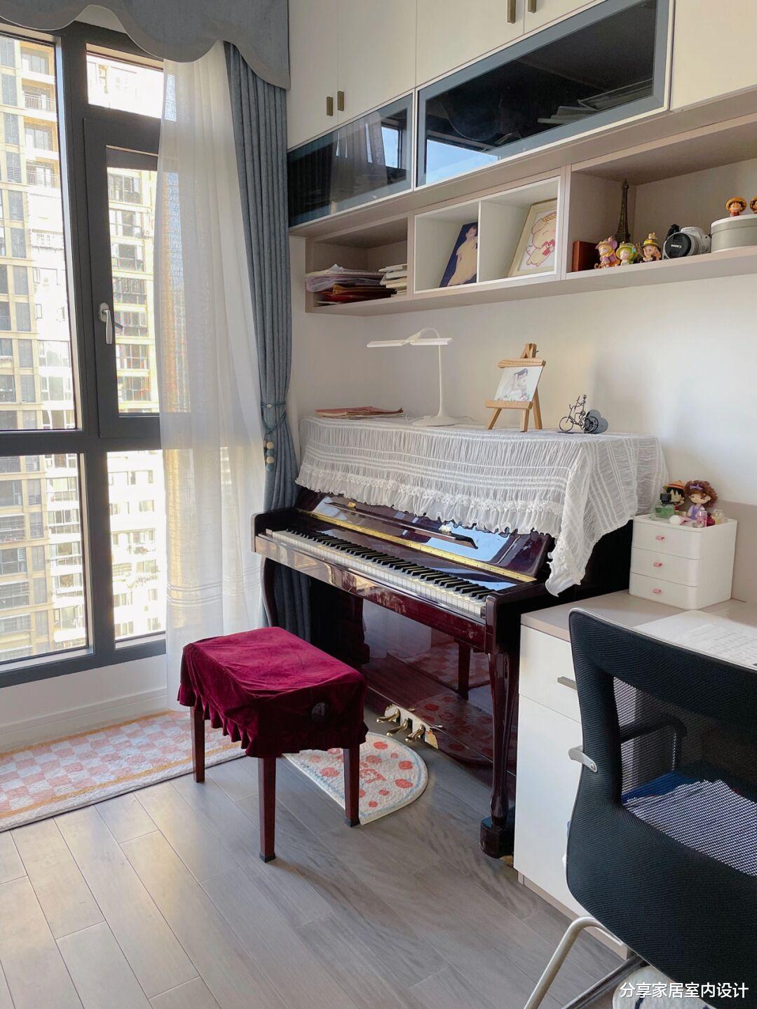 等我家装修了，学她家新房子，不豪华很舒适，很有生活气息！