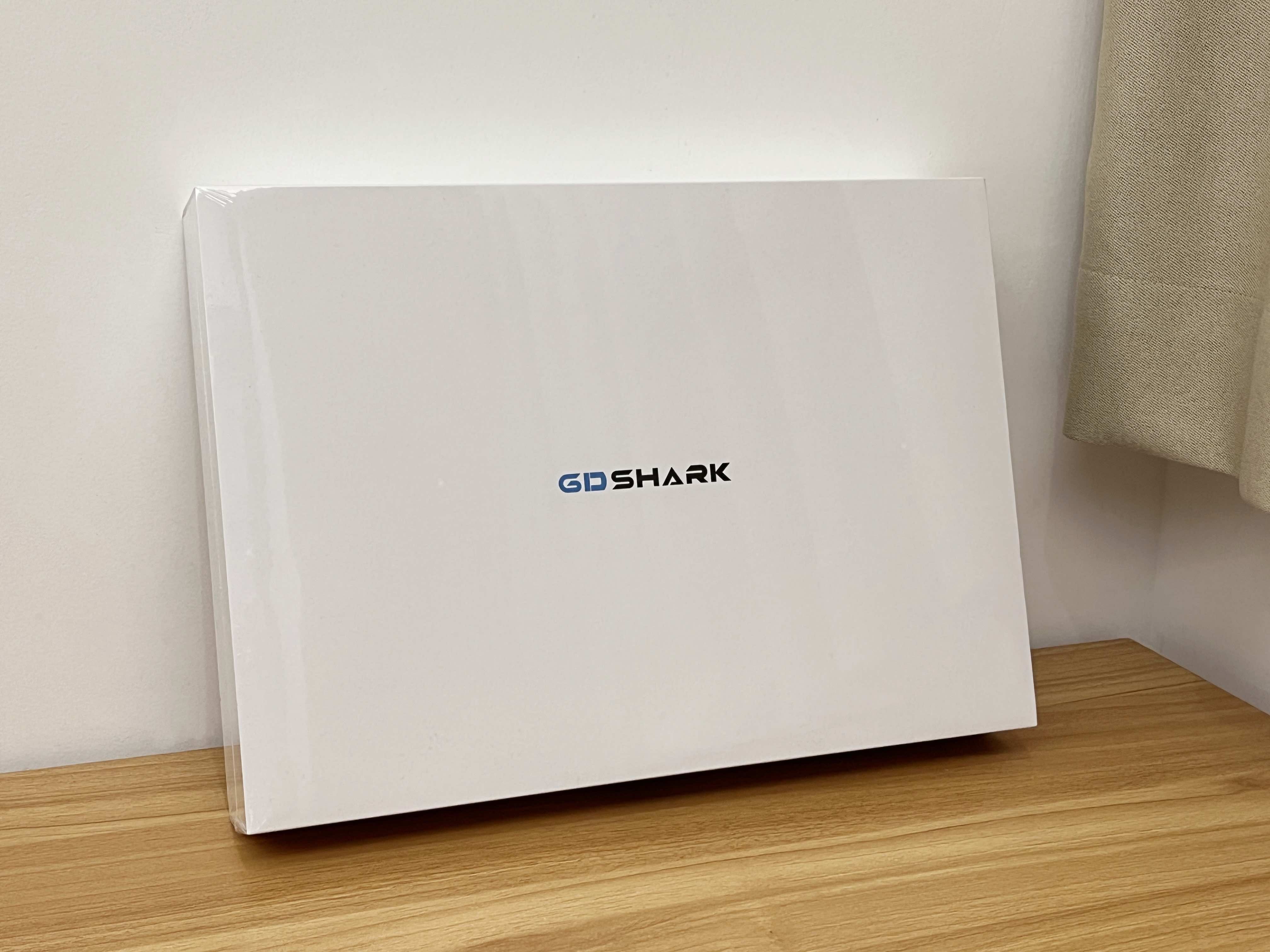 |任天堂NS的好搭档：百元价位的六维鲨S14F6超薄便携屏使用体验