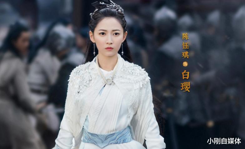 陈钰琪|《镜·双城》李易峰颜值被嘲,陈钰琪演技成硬伤,特效成最大看点