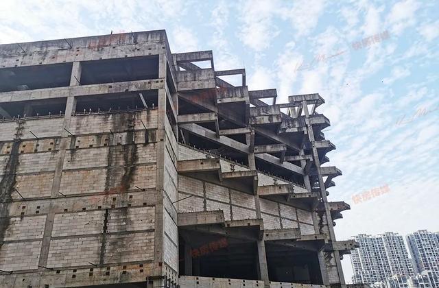 杭州|等了13年，杭州这个烂尾商场终于有救了！几万户居民拍手叫好！