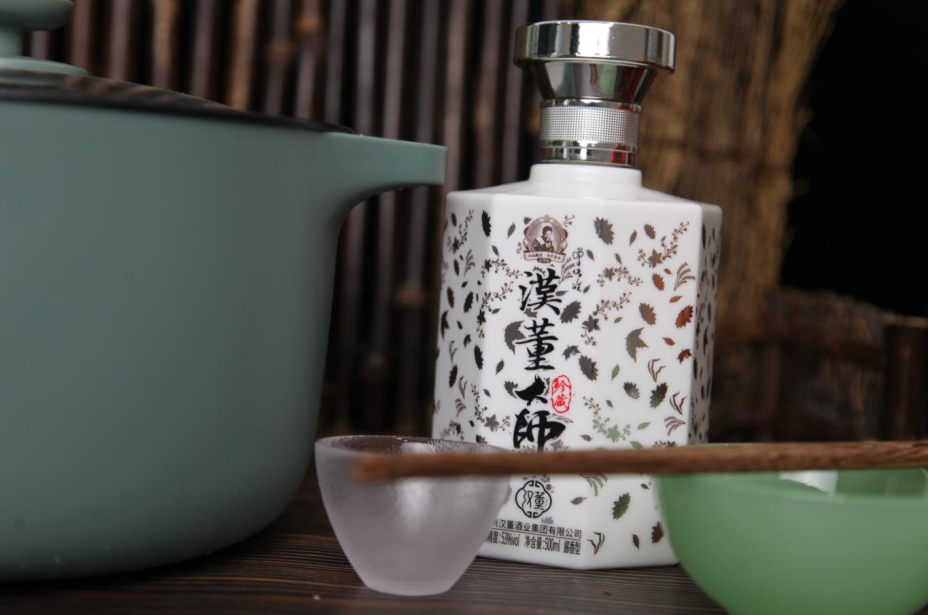 广西2大“尴尬酒”,在省内家喻户晓,然而出了桂地没人喝