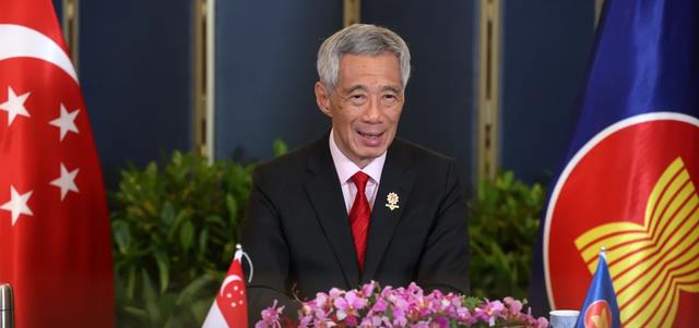 李显龙同时对中美发声，新加坡并不满足，只当中美间的和事佬