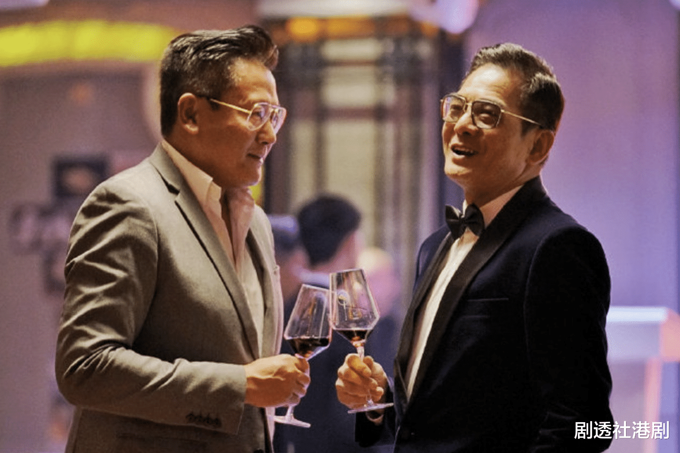 李国麟|激动！TVB知名老戏骨成功申请内地居住证，兴奋高呼：我也有身份了