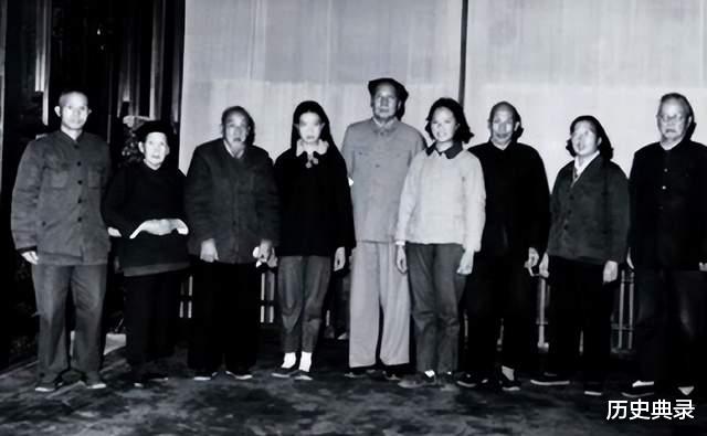 革命 他多次进京遭拒只因毛主席一封信，72年再见主席问：怎么才来看我