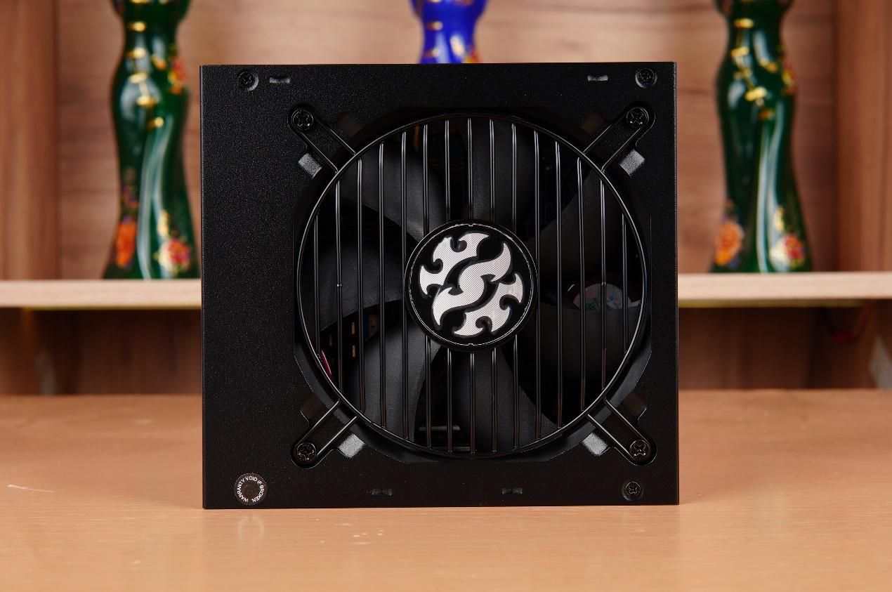 微信|i7-13700K+RTX3080Ti+XPG飓风风扇的光污染主机装机分享