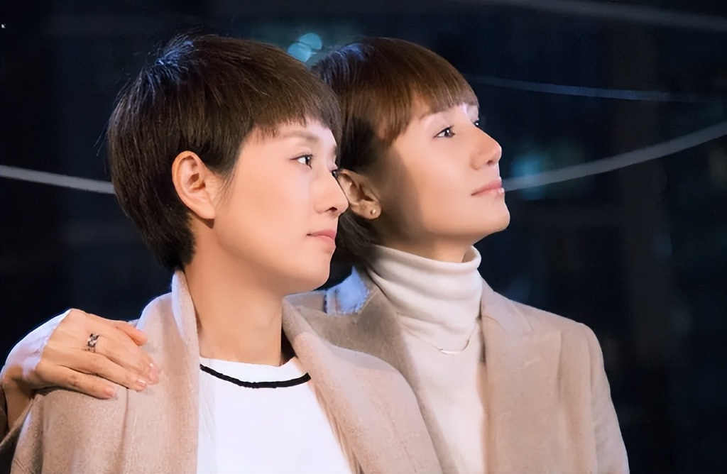 邯郸|《胆小鬼》和《玫瑰之战》各追4集:一个弃剧,一个会追到底