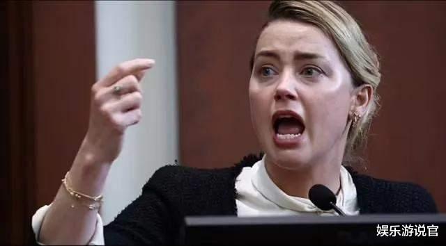 约翰尼·德普|交换眼神挺暧昧，德普的美艳心理医生智商碾压前妻律师，颜值超高