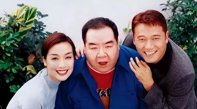 TVB|她曾是杨幂前夫的挚爱,30岁转嫁富豪老公,生三孩幸福甜蜜…