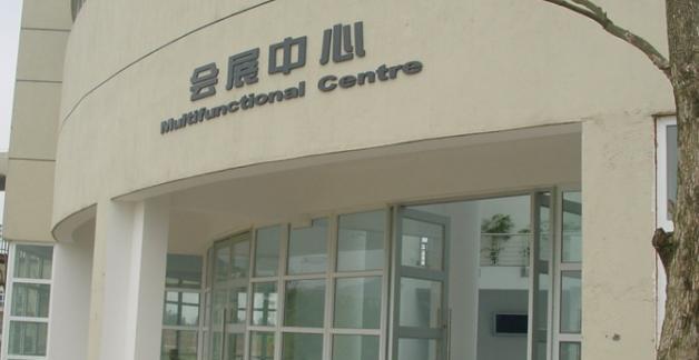 高校|江西一高校被考生嫌弃,热门专业也无人问津,缺额人数高达2490