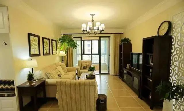 我家108平新房，入户玄关美呆了，装修花18万，朋友都说太值了！