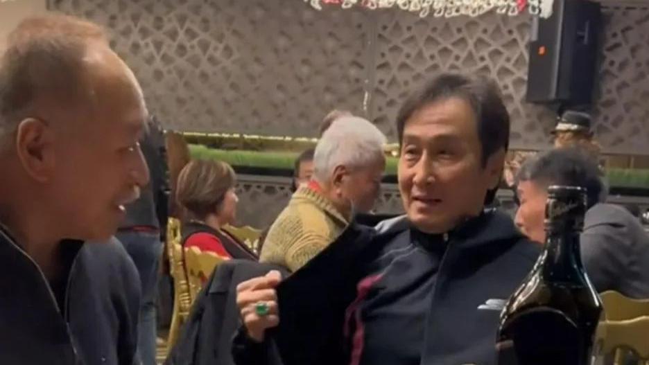 卫子云|77岁“小李飞刀”卫子云跟李立群聚会，保养得像50岁，已无戏可拍