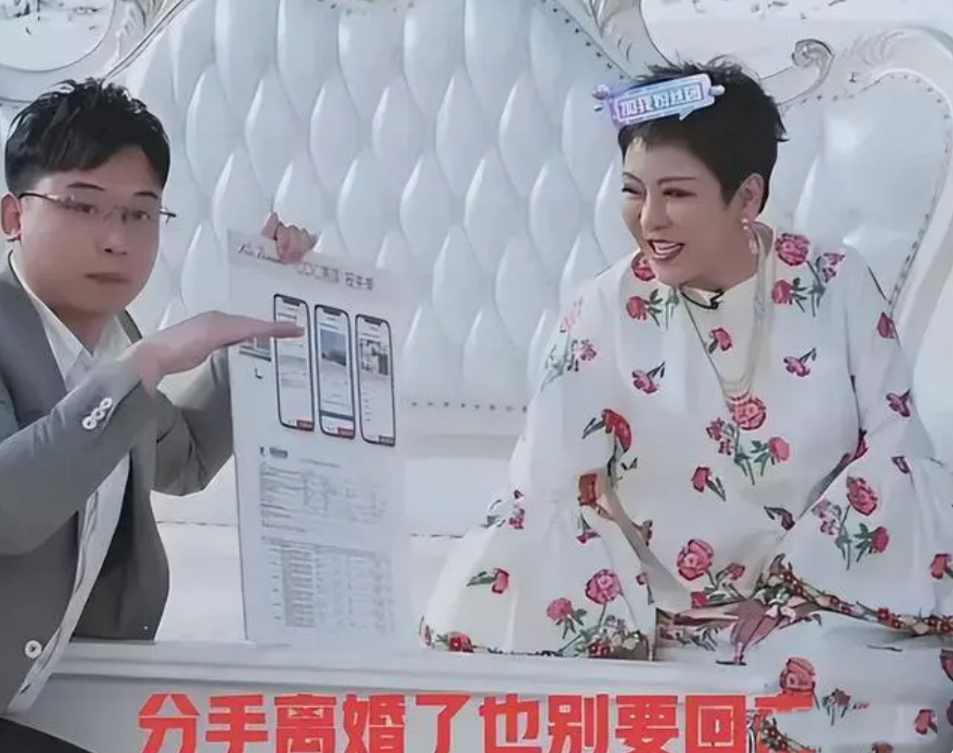 向太|让爱新觉罗兰一举“翻身”的直播产业，为何向太入门即“翻车”