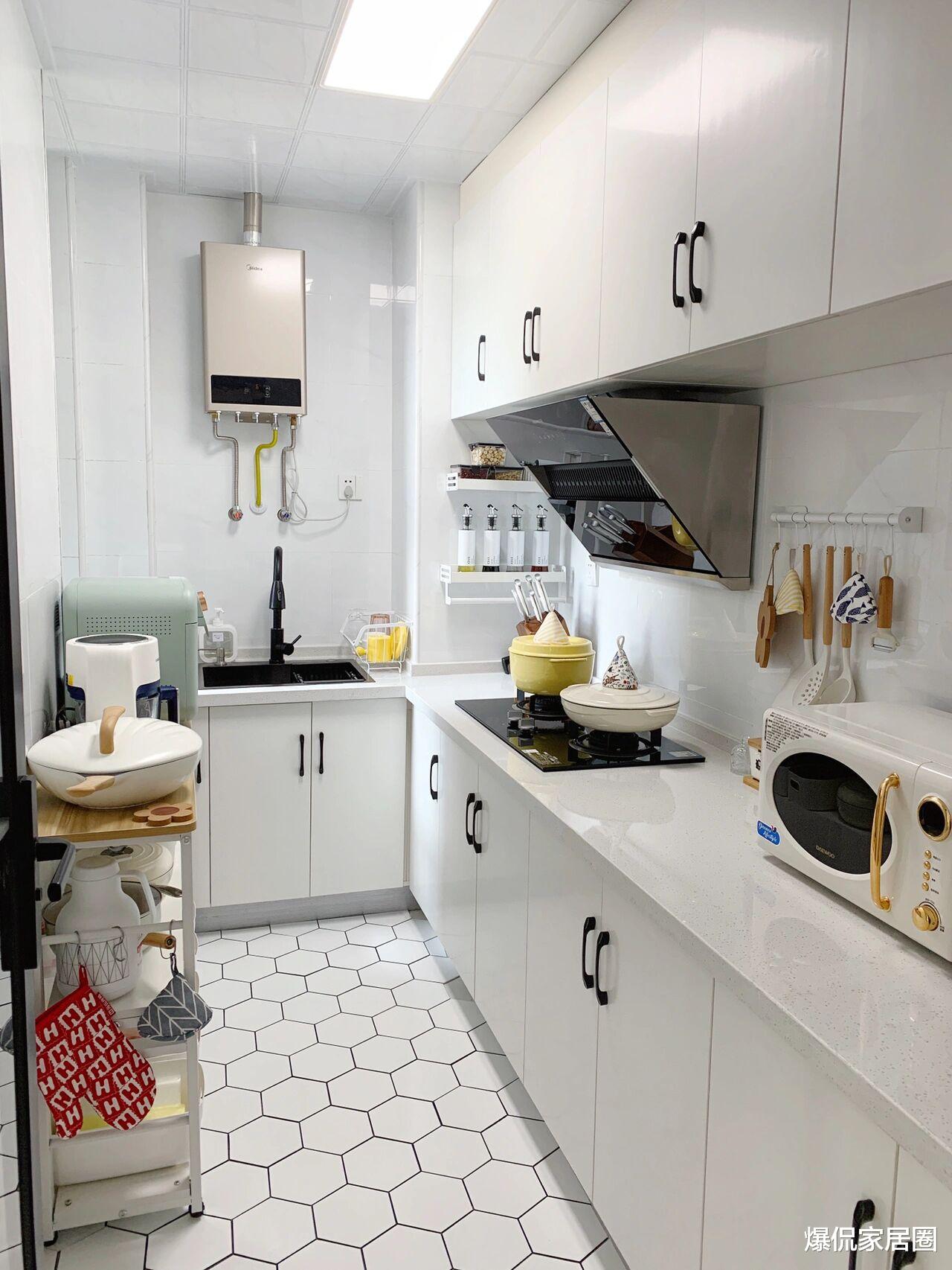 看完90后妹子家厨房，感觉我这个80后老阿姨，生活太“粗糙”了！